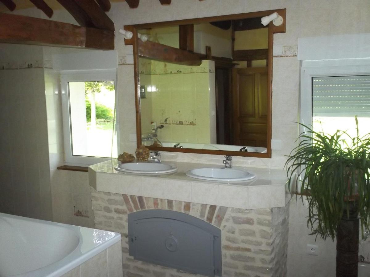 Chambre D'Hotes Des P'Tits Bonheurs Dosches Exterior foto